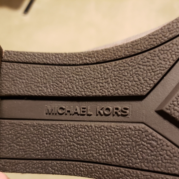 Michael Kors booties - Picture 8 of 8